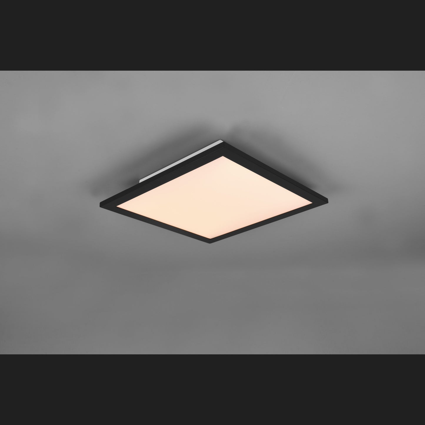 Gamma  - Ceiling lamp - Black Matt - Reality