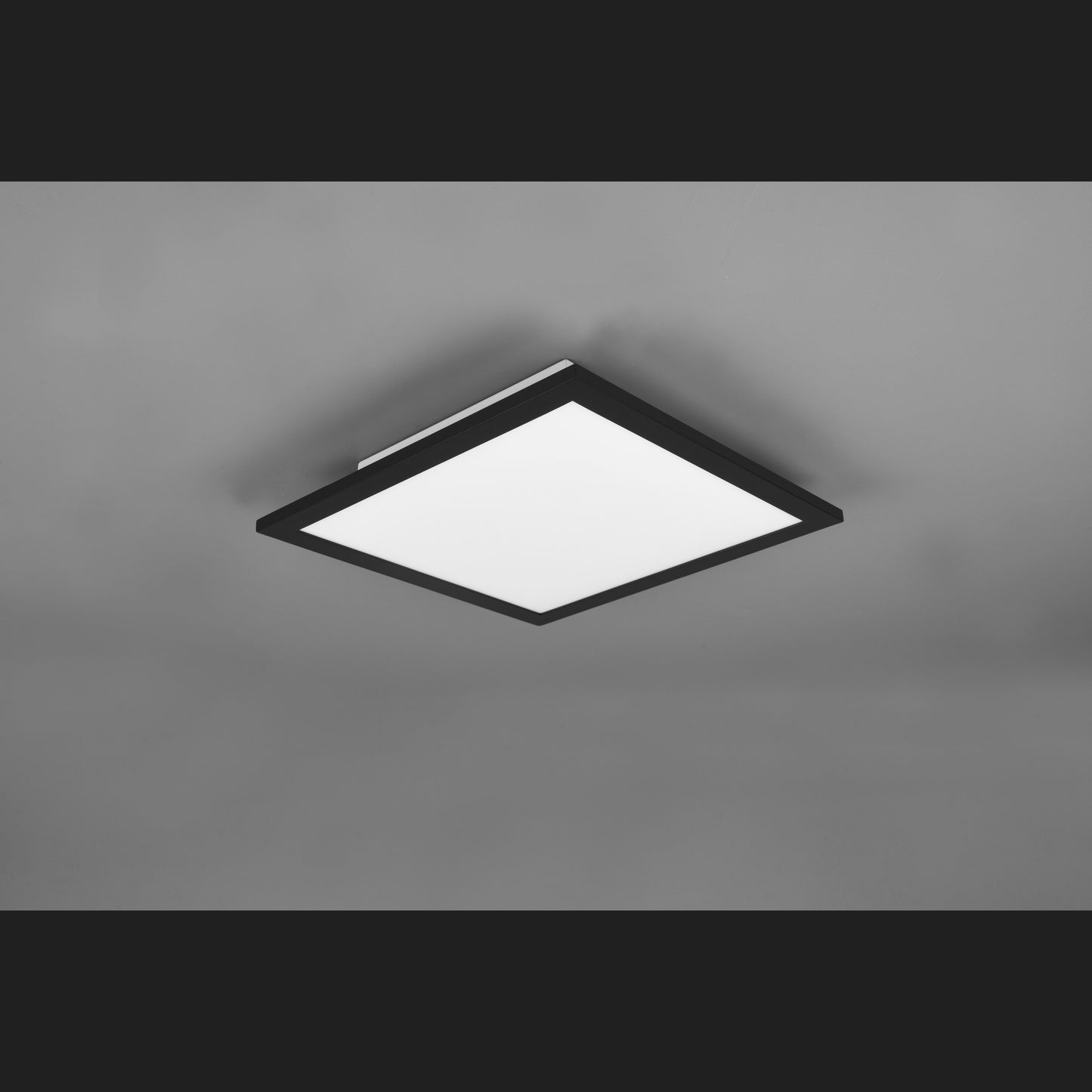 Gamma  - Ceiling lamp - Black Matt - Reality