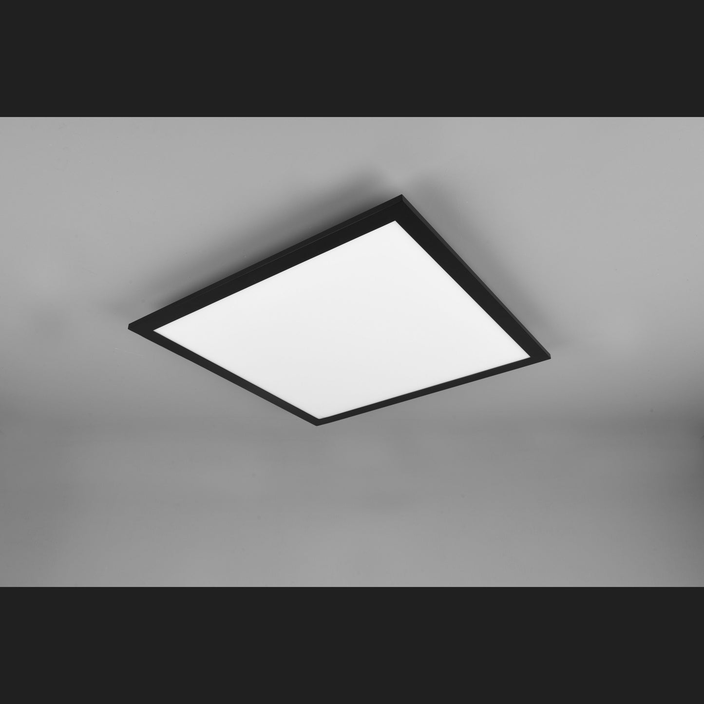 Gamma  - Ceiling lamp - Black Matt - Reality