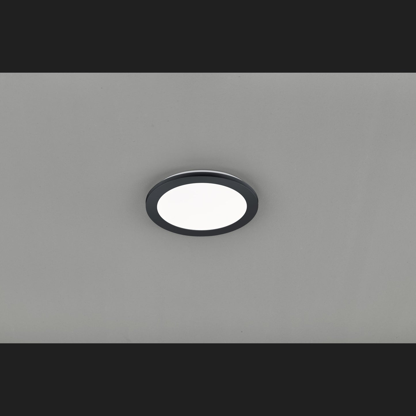 Camillus  - Ceiling lamp - White - Reality
