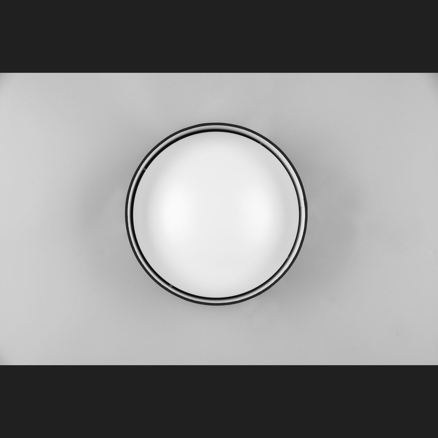 Locarno  - Ceiling lamp - White - Reality