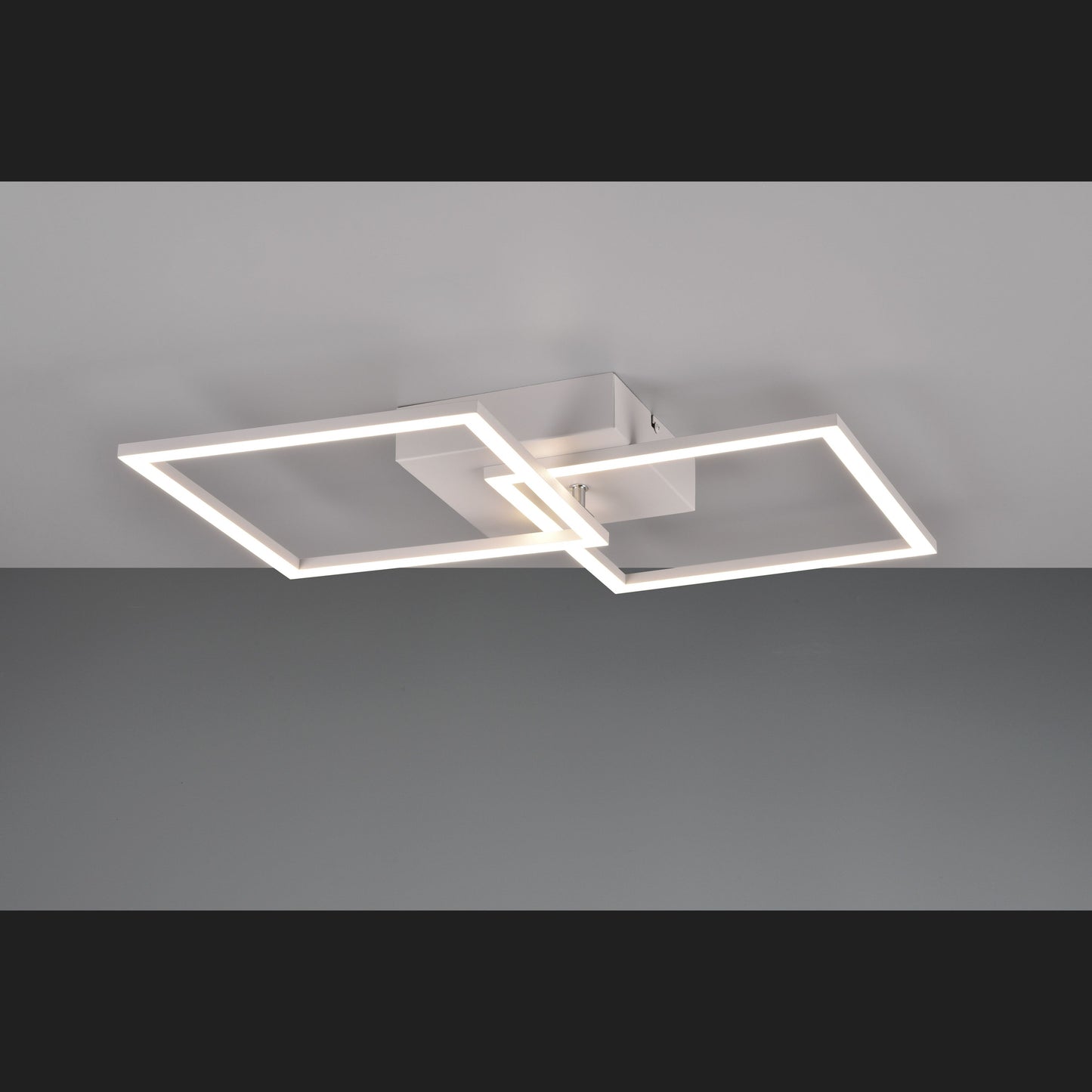 Trail  - Ceiling lamp - White Matt - Reality