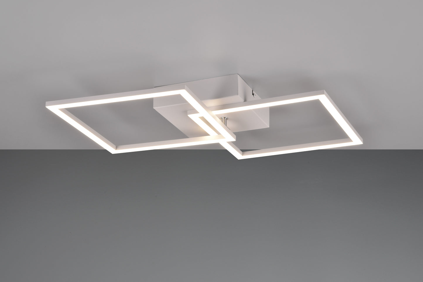 Trail  - Ceiling lamp - White Matt - Reality