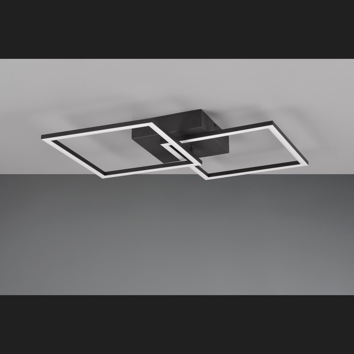 Trail  - Ceiling lamp - Black Matt - Reality