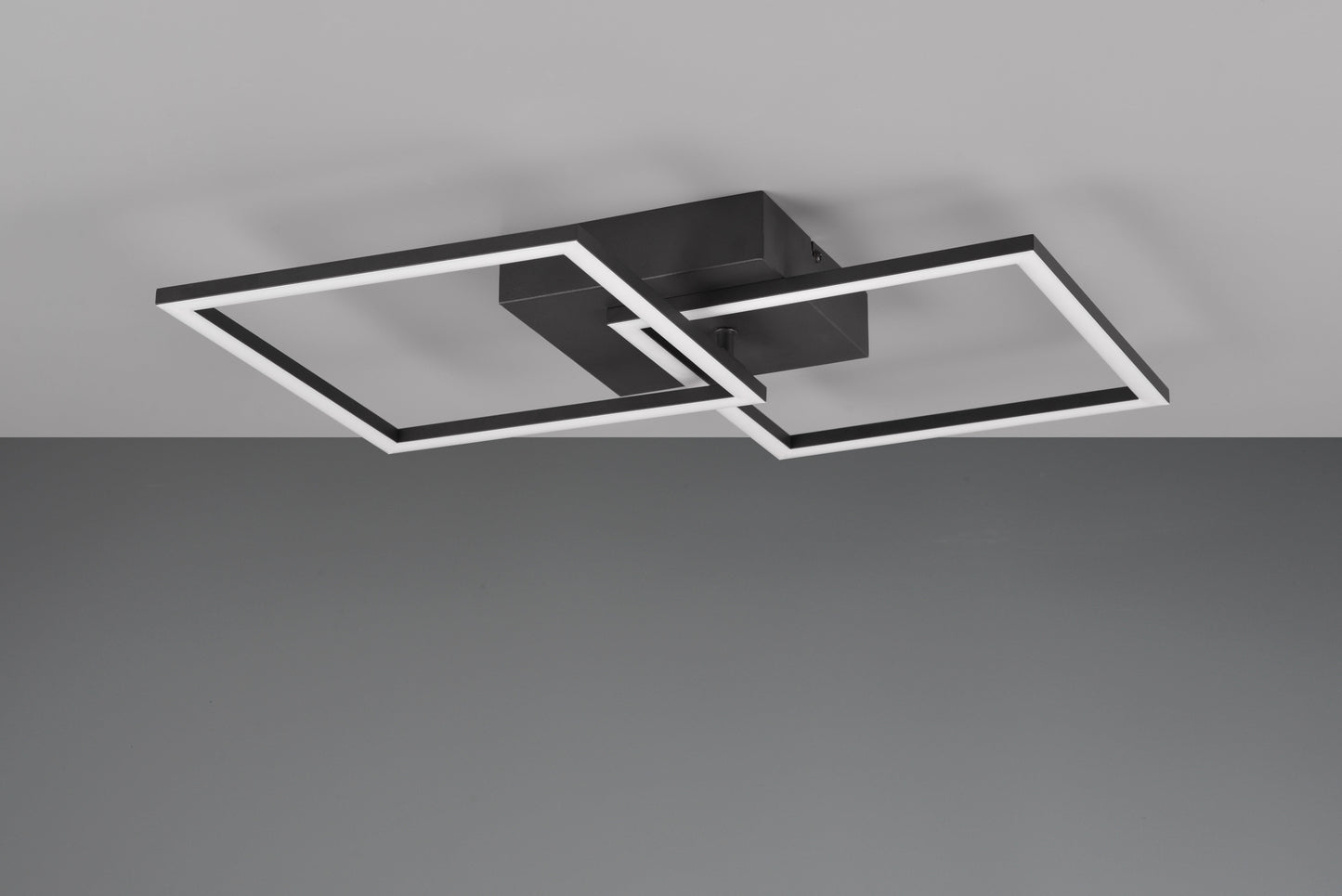 Trail  - Ceiling lamp - Black Matt - Reality