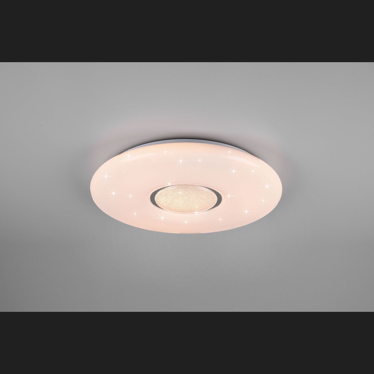 Lia  - Ceiling lamp - White - Reality