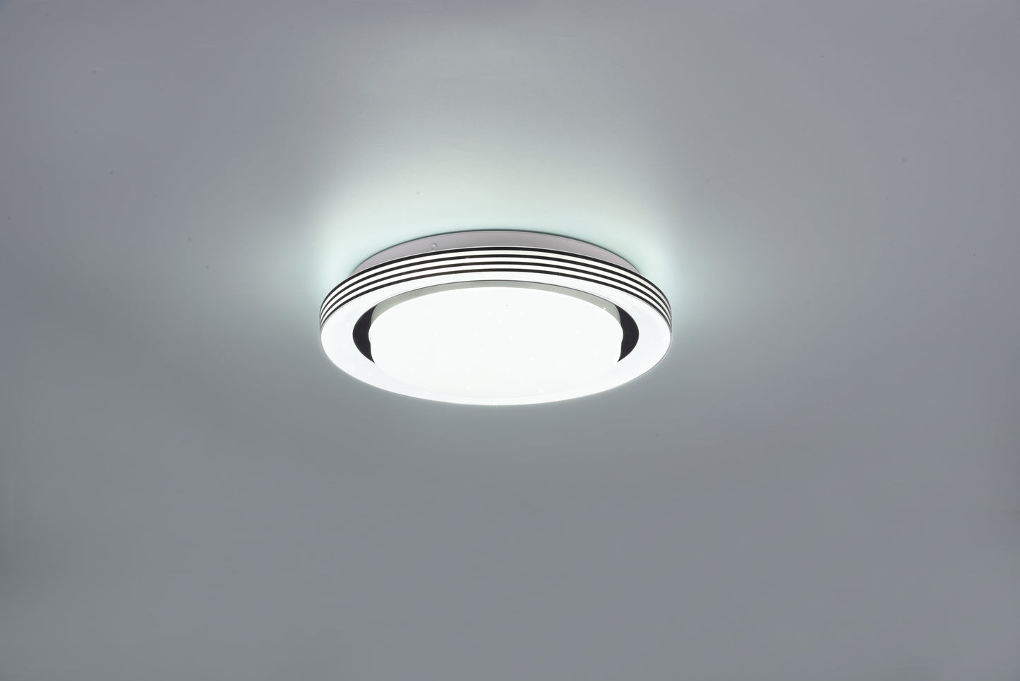 Atria  - Ceiling lamp - Black Matt - Reality