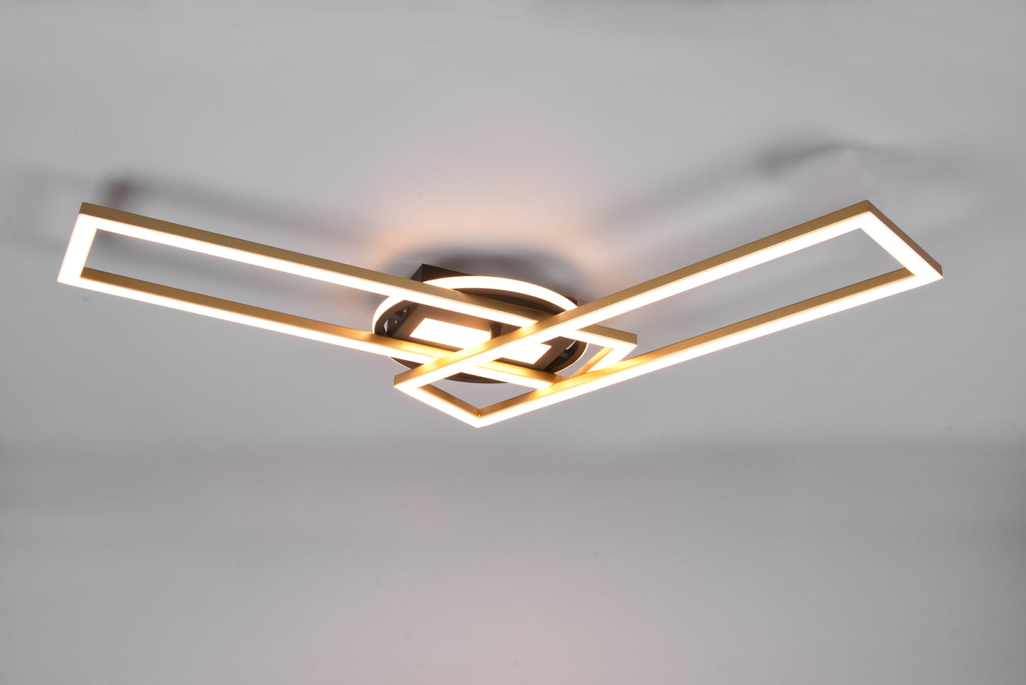 Twister  - Ceiling lamp - Brass Matt - Reality