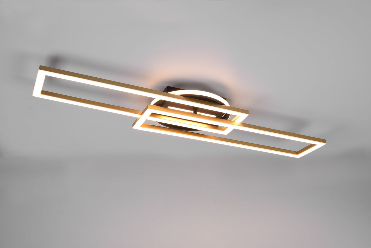 Twister  - Ceiling lamp - Brass Matt - Reality