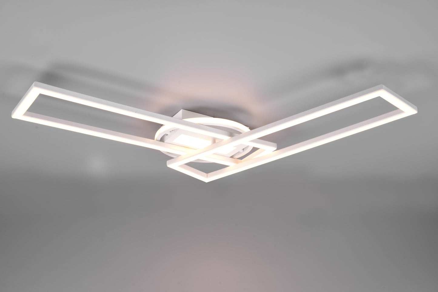 Twister  - Ceiling lamp - White Matt - Reality