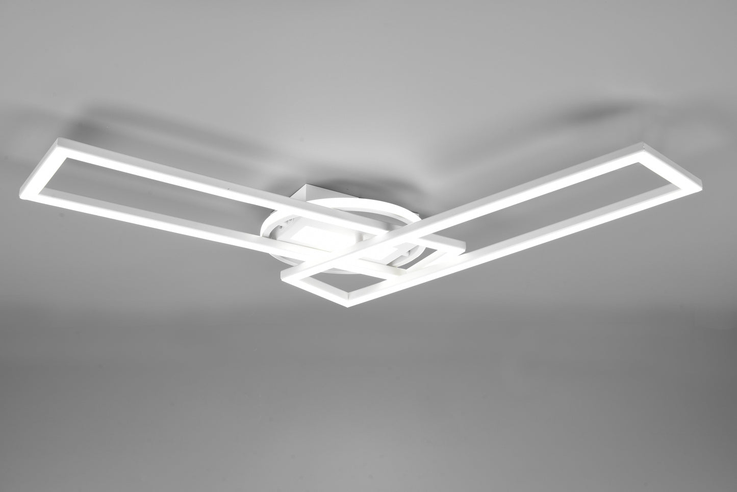 Twister  - Ceiling lamp - White Matt - Reality