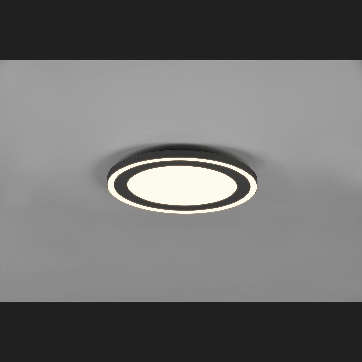 Carus  - Ceiling lamp - Black Matt - Reality
