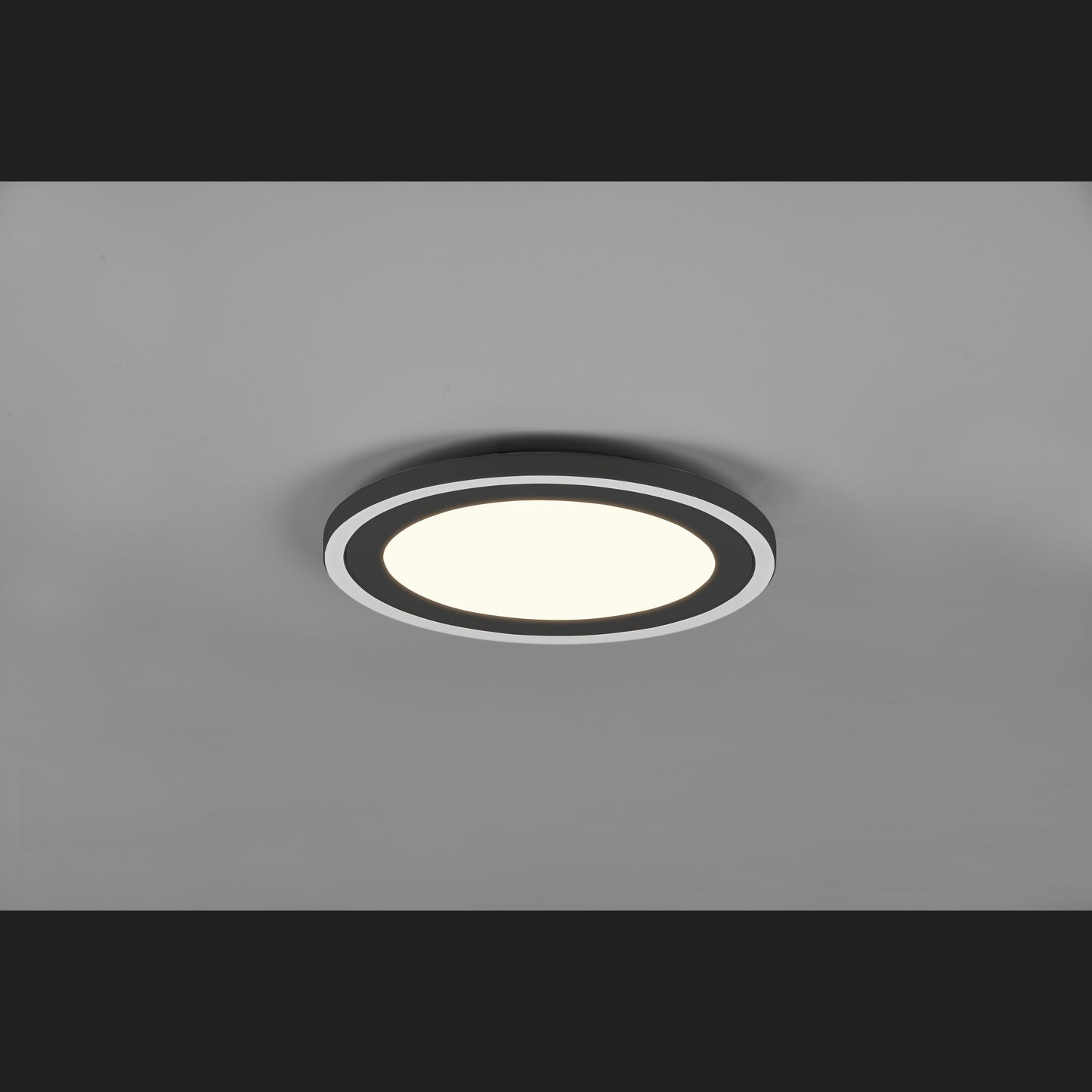 Carus  - Ceiling lamp - Black Matt - Reality
