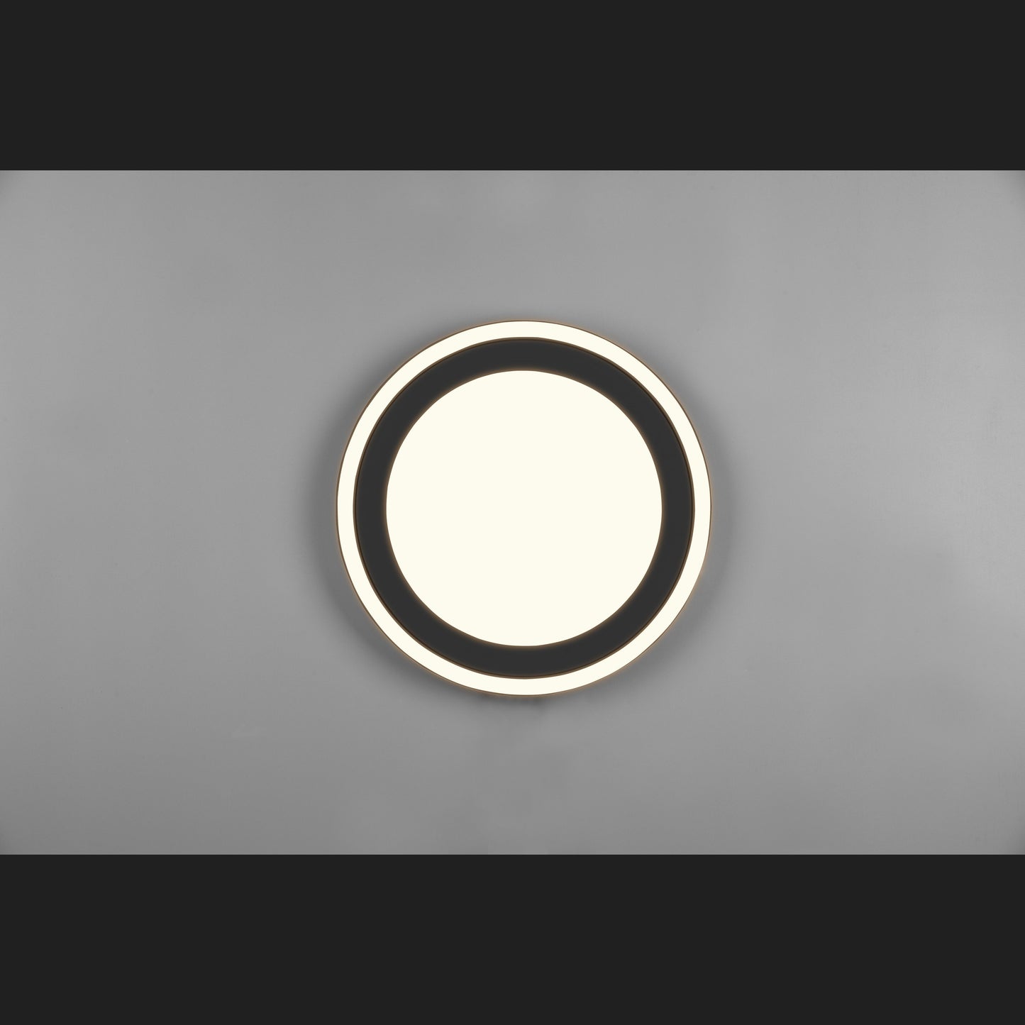 Carus  - Ceiling lamp - Black Matt - Reality