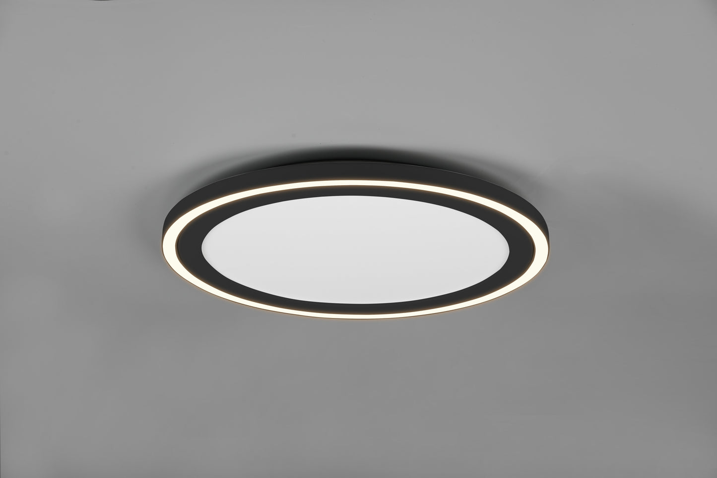 Carus  - Ceiling lamp - Black Matt - Reality