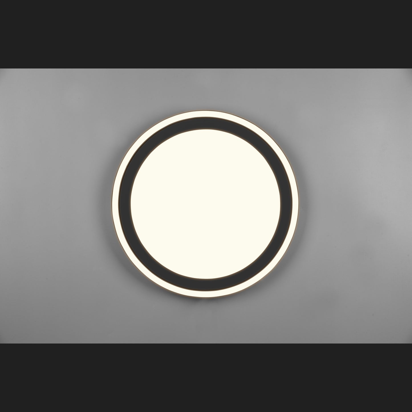 Carus  - Ceiling lamp - Black Matt - Reality