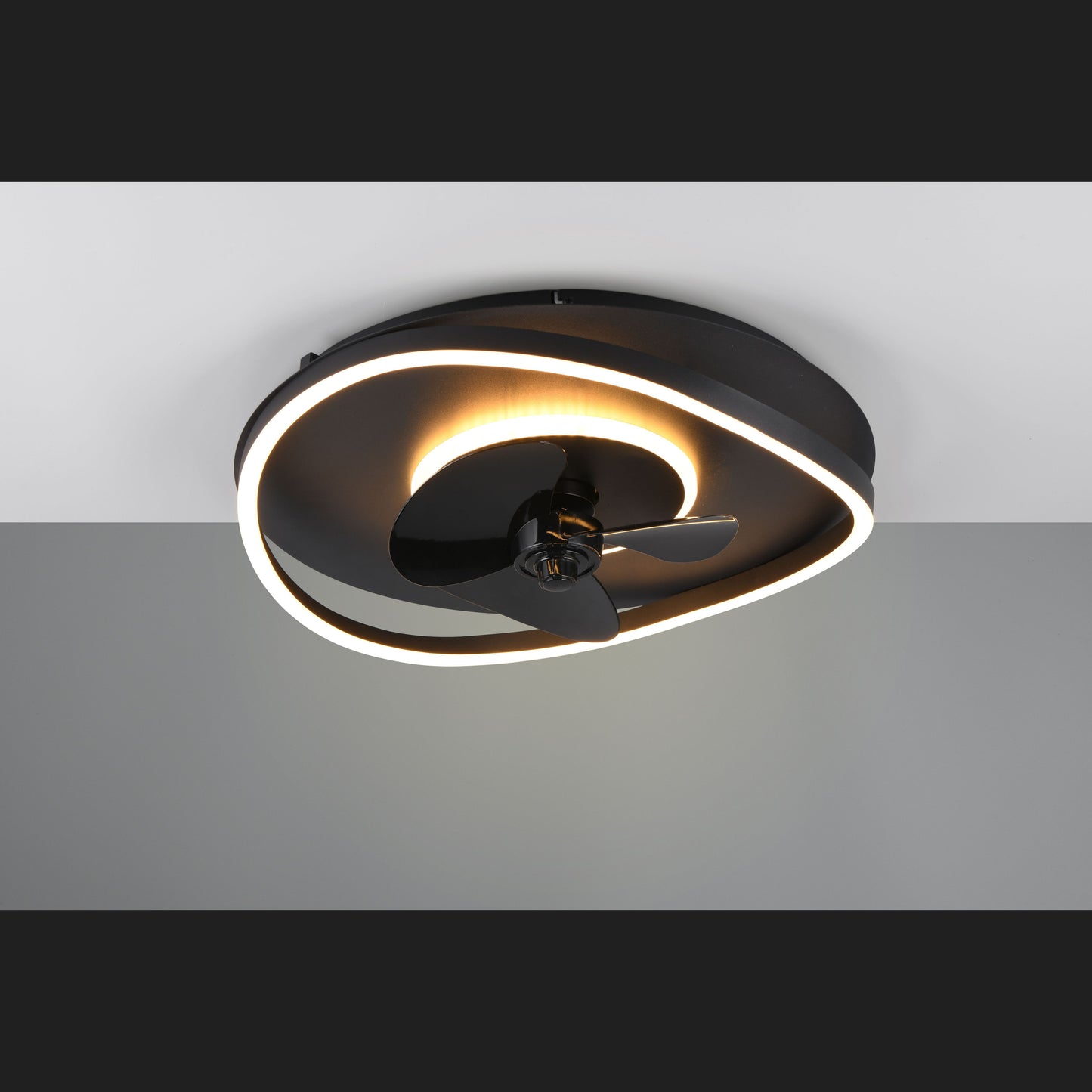 Sortland  - Fan - Black Matt - Reality