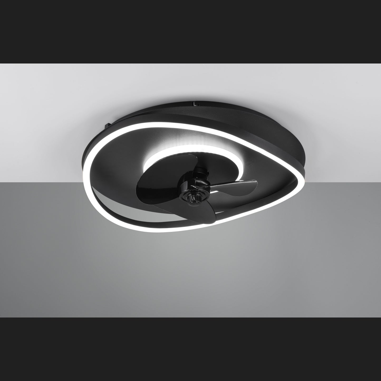 Sortland  - Fan - Black Matt - Reality