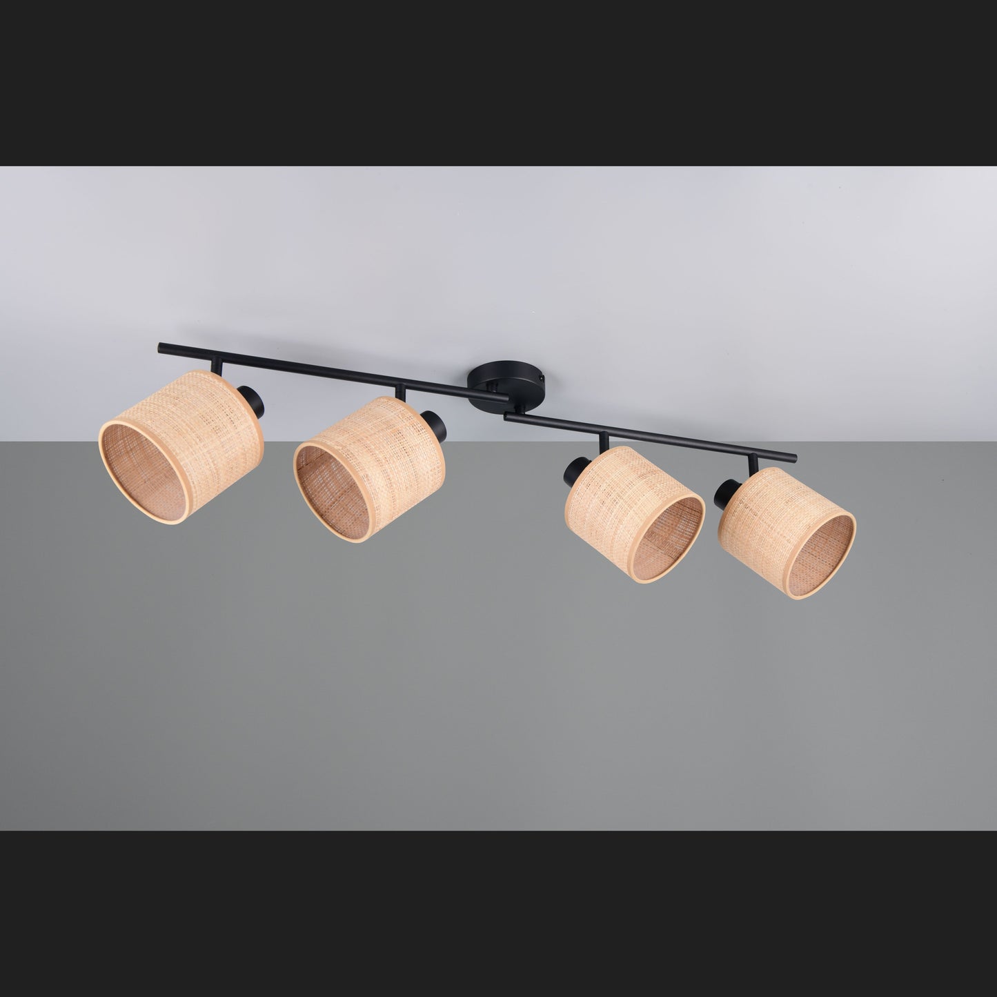 Aimee - Spot - Natural Finish - Reality - R81854036