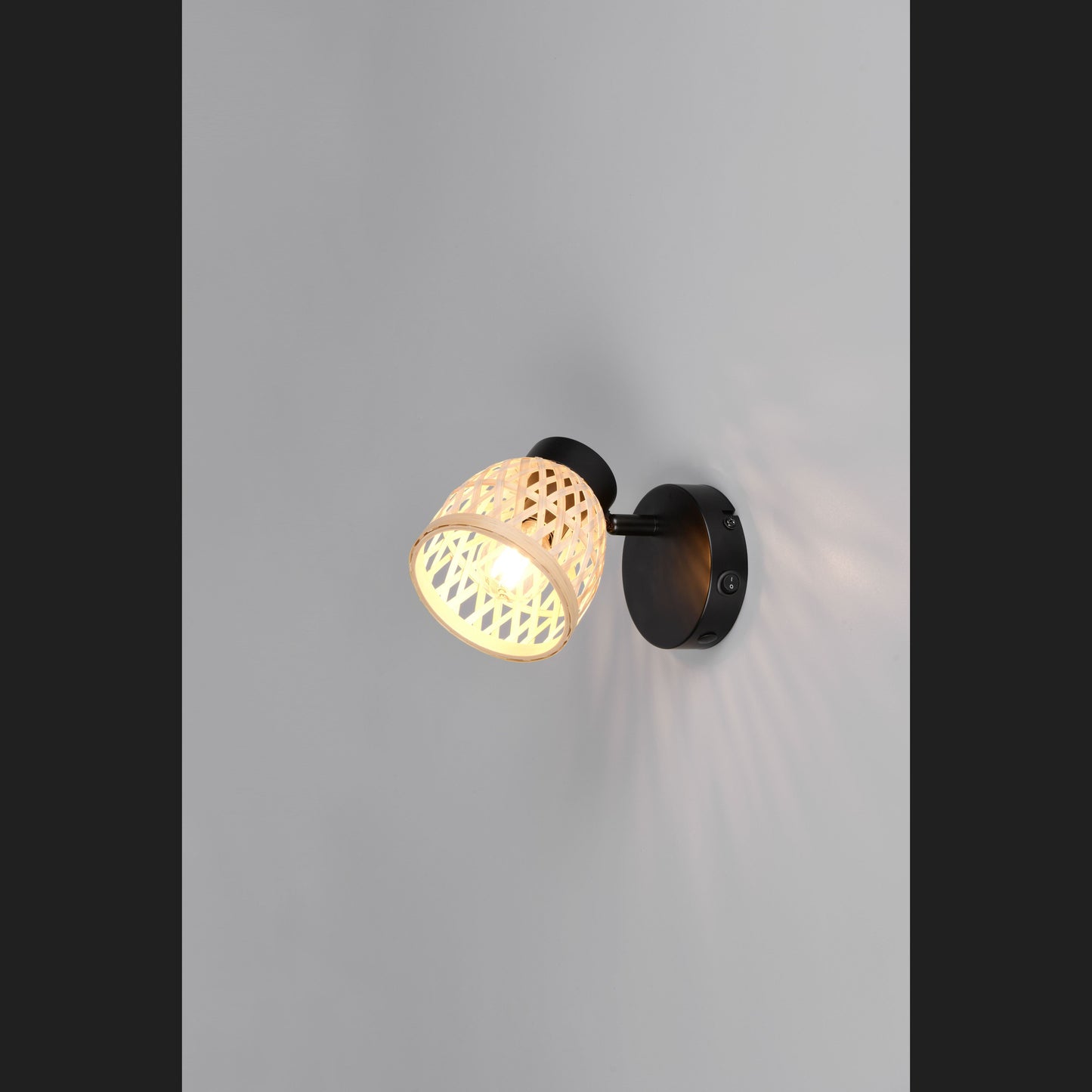 Laurent - Spot - Natural Finish - Reality - R86091732