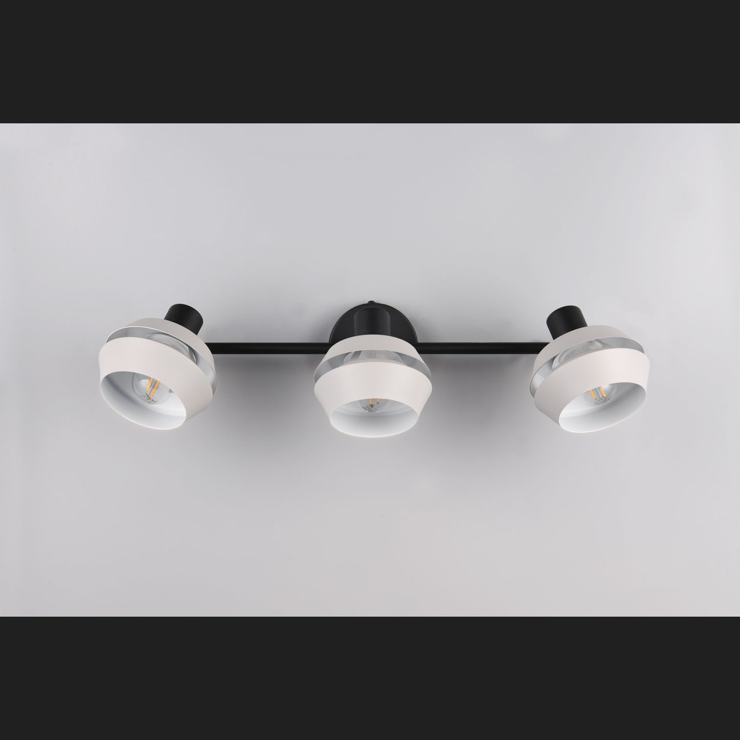 Isla - Spot - Grey - Reality - R86363076