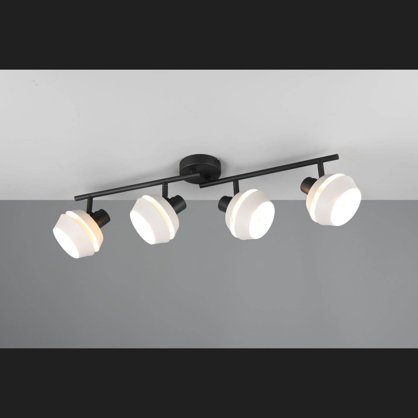 Isla - Spot - Grey - Reality - R86364076