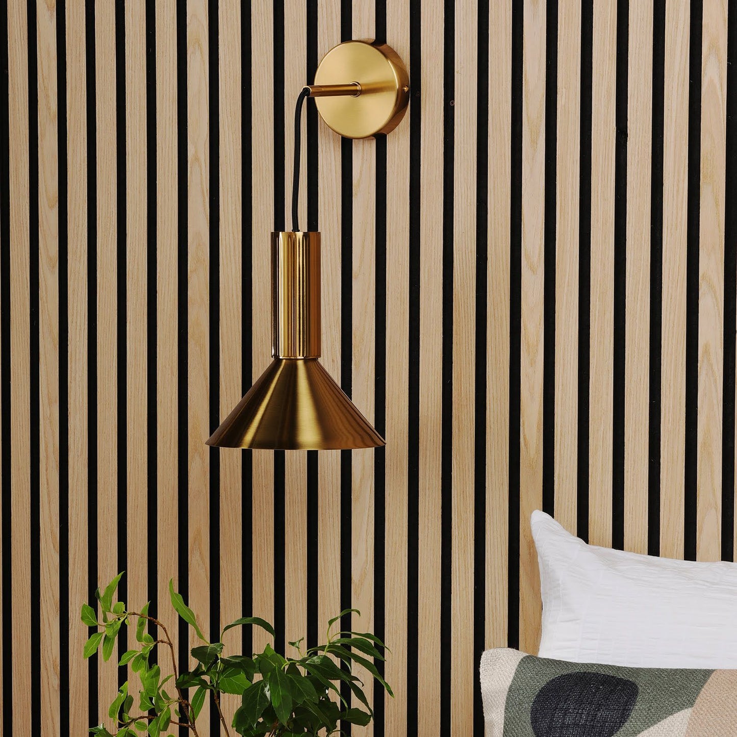 Ragnar Pendant/Wall Light Natural Brass