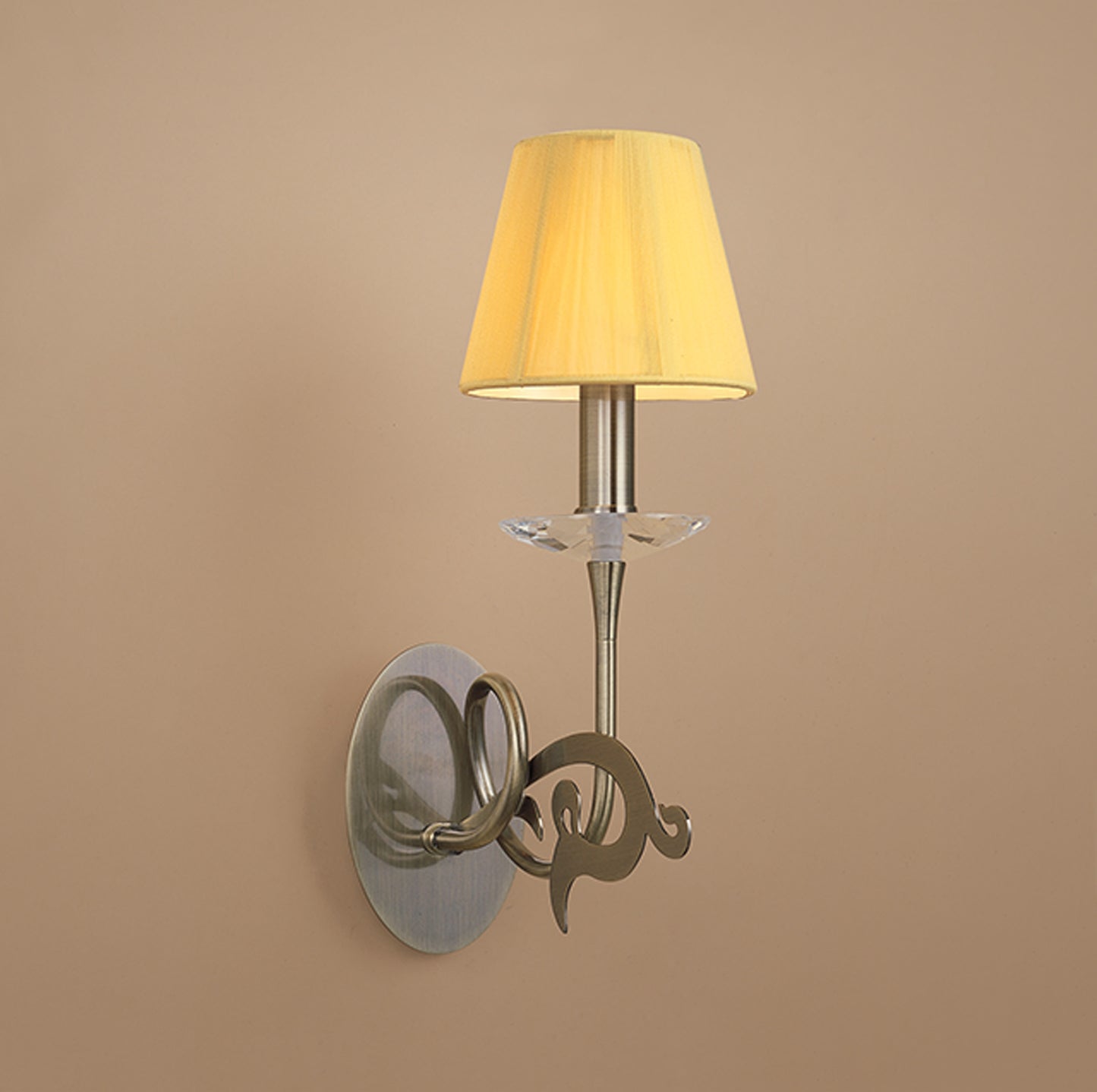 Acanto Wall Lamp 1 Light E14, Antique Brass With Amber Cream Shade by Mantra