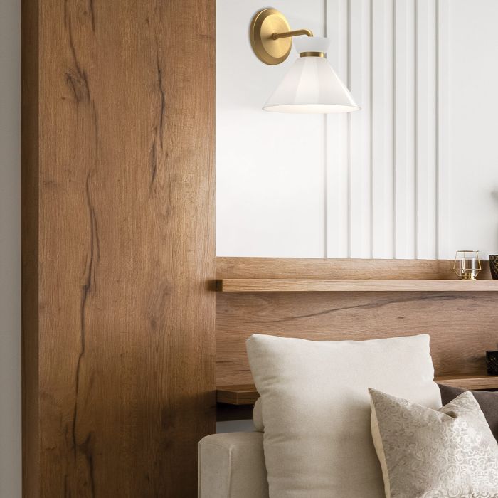 Halston 1 lt Wall Light - Brushed Gold