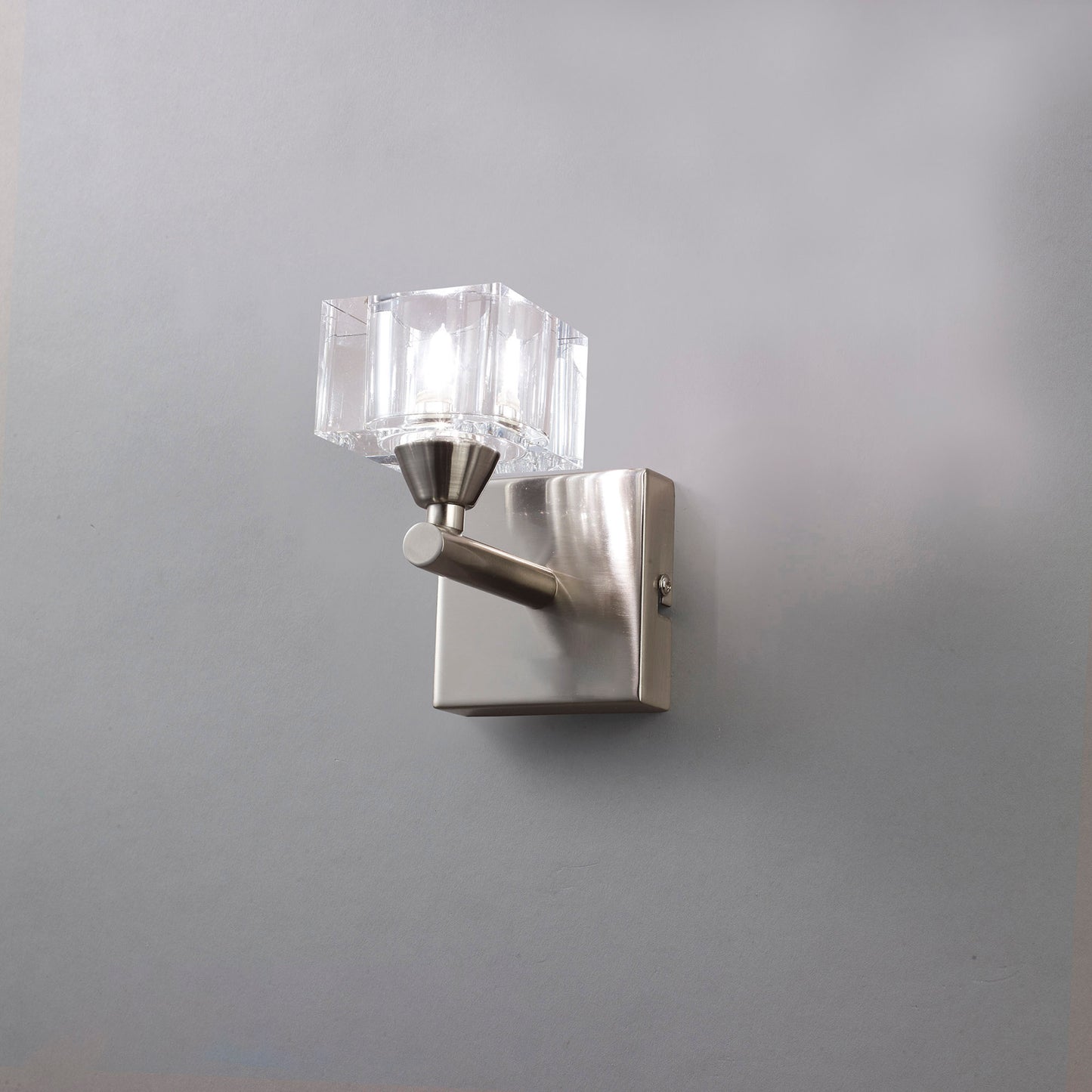 Cuadrax Wall Lamp 1 Light G9, Satin Nickel (0004029) by Mantra