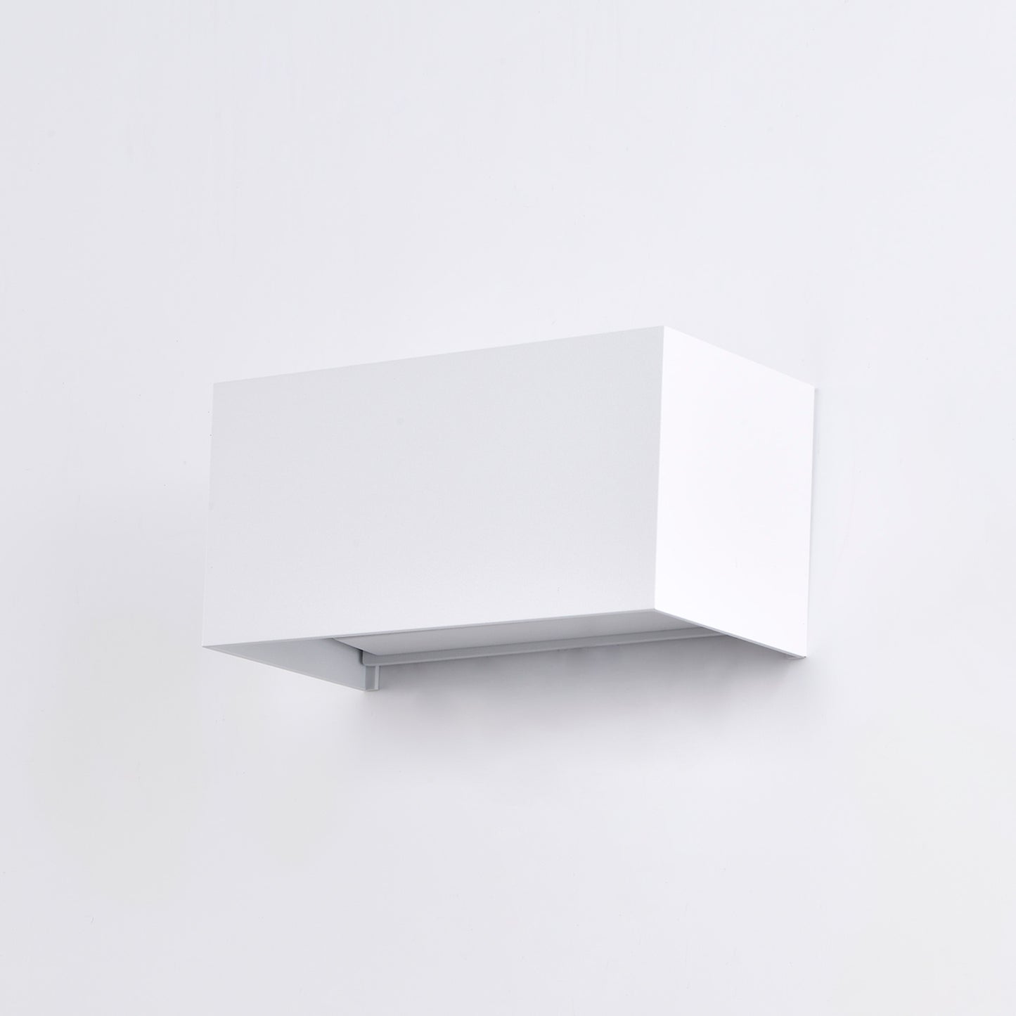 Davos Rectangle Wall Lamp, 4 x 6W LED, 3000K, 2200lm, IP54, White, 3yrs Warranty by Mantra