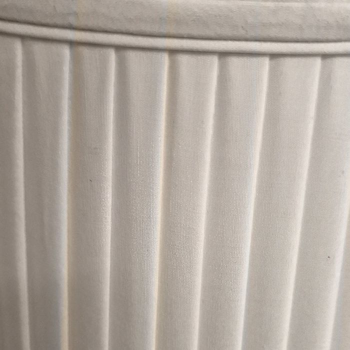 18" Cotton Fine/Pencil Pleat Oyster (46Cm)