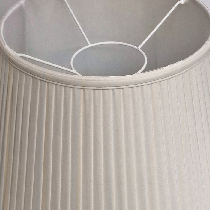 18" Cotton Fine/Pencil Pleat Oyster (46Cm)