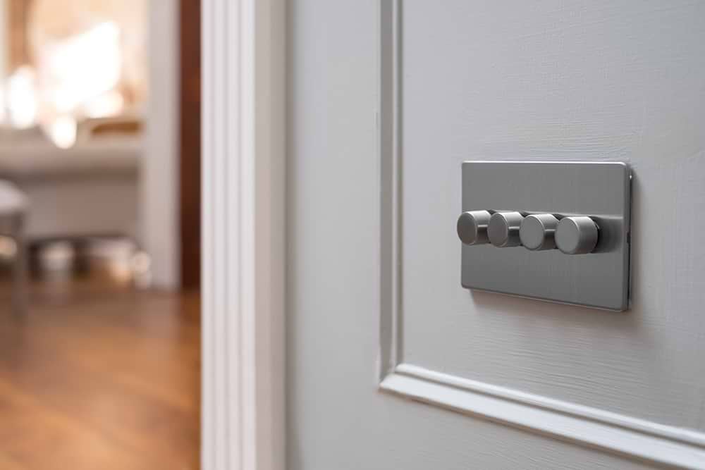The Lombard Collection Brushed Chrome 4 Gang 2 -Way Intelligent Dimmer 150W LED (300W Halogen/Incandescent)