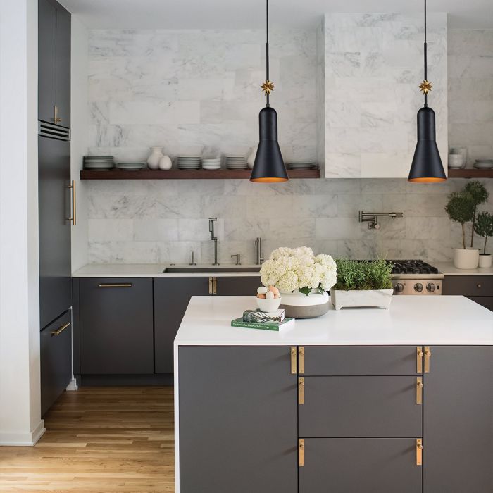 Etoile 1lt Medium Pendant - Matte Black and Gold Leaf