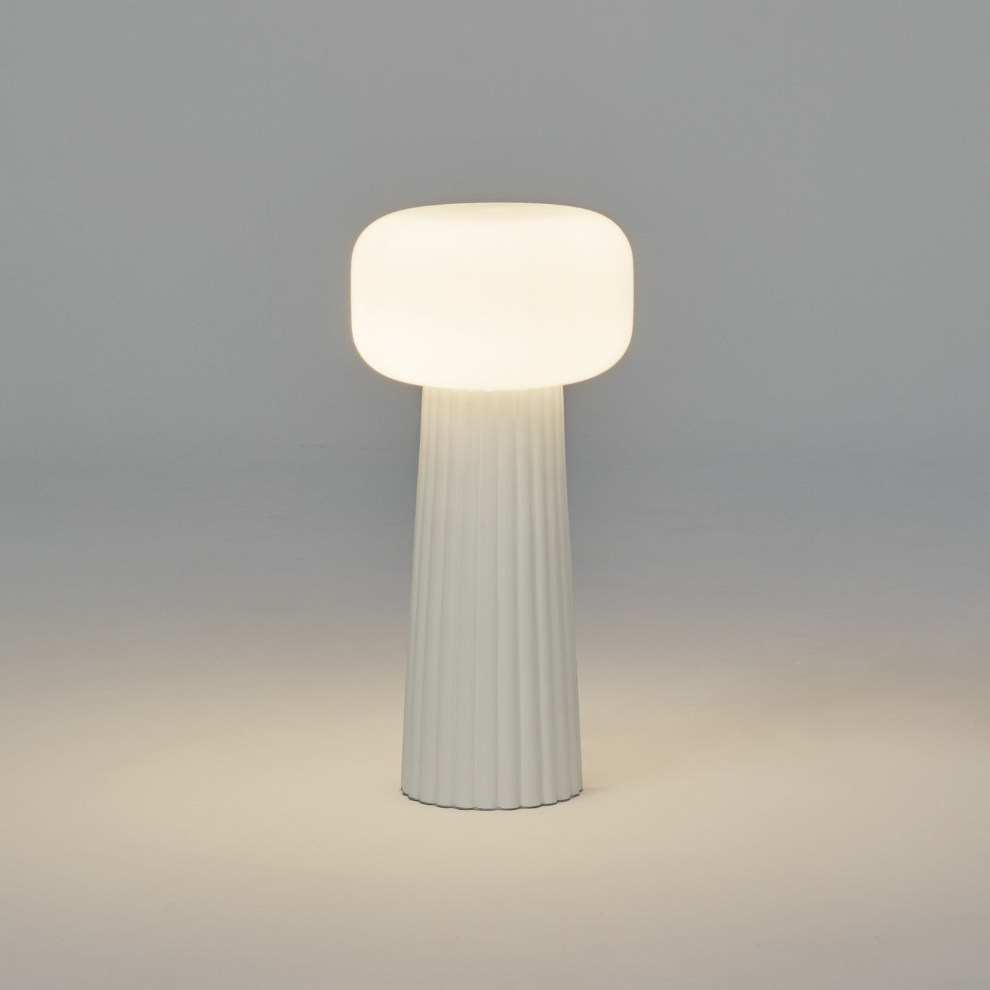 Faro Table Lamp 1 Light E27 White by Mantra