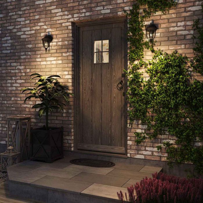 English Bridle 1 Light Small Wall Lantern - Black