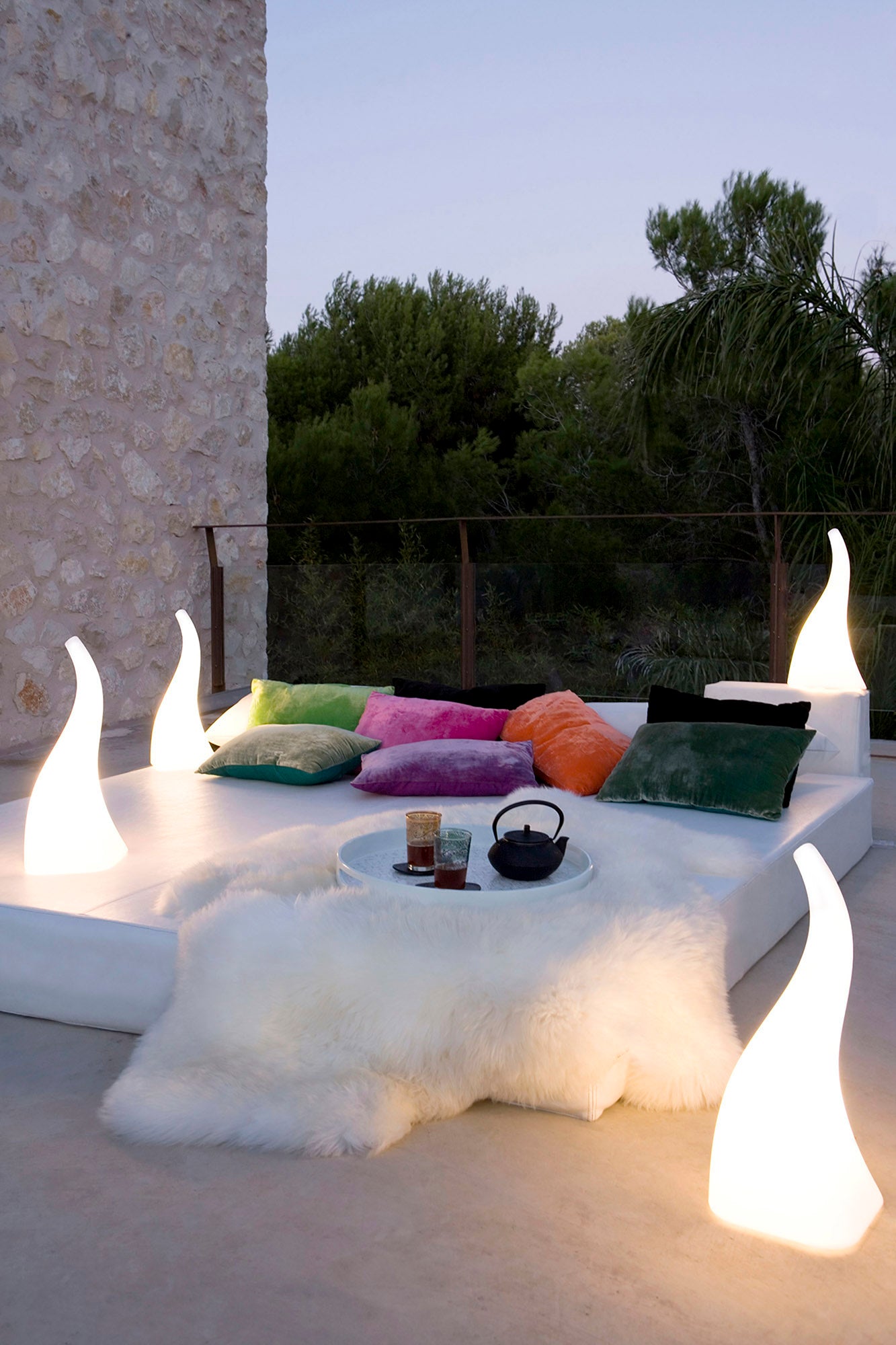 Flame Floor Lamp 4+1 Light GU10/E27 Outdoor IP44, Opal White by Mantra