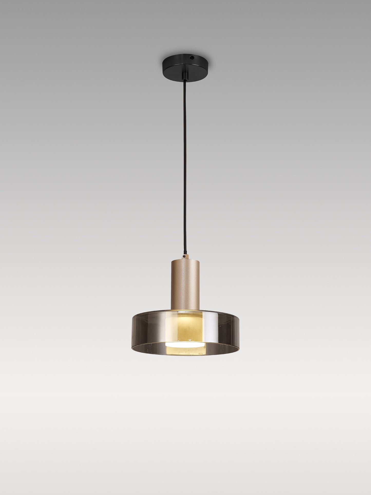 Gin Pendant, 1 Light GU10, Gold by Mantra