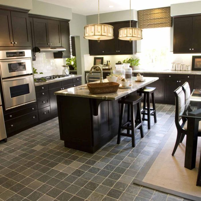 Lemuria 3 Light Duo-Mount Large Pendant - Distressed Gold, Ivory Shade