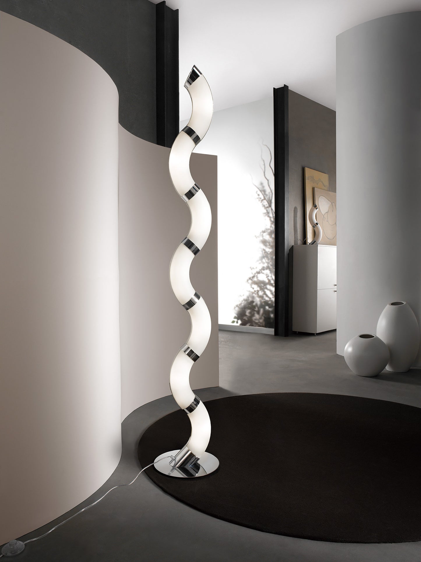 Guss Telescopic E27 3 Light E27 Bar, Polished Chrome, White Acrylic, CFL Lamps INCLUDED by Mantra