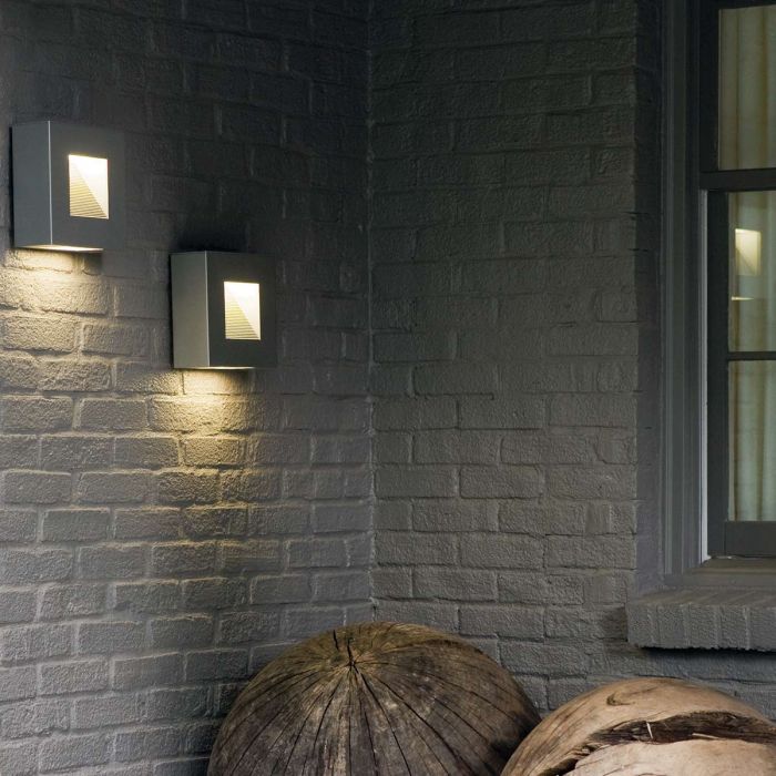 Luna Small LED Wall Light - Titanium