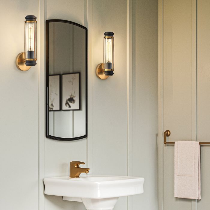 Masthead 1lt Wall Light - Heritage Brass & Black