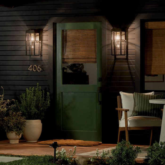 Hone Coastal 1 lt Medium Wall Lantern - Textured Black