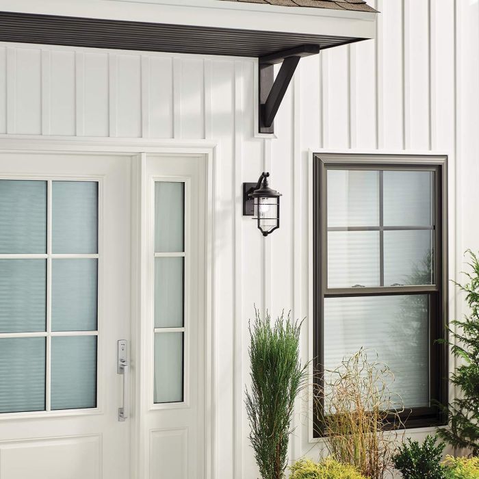 Royal Marine 1 Light Small Wall Lantern - Distressed Black