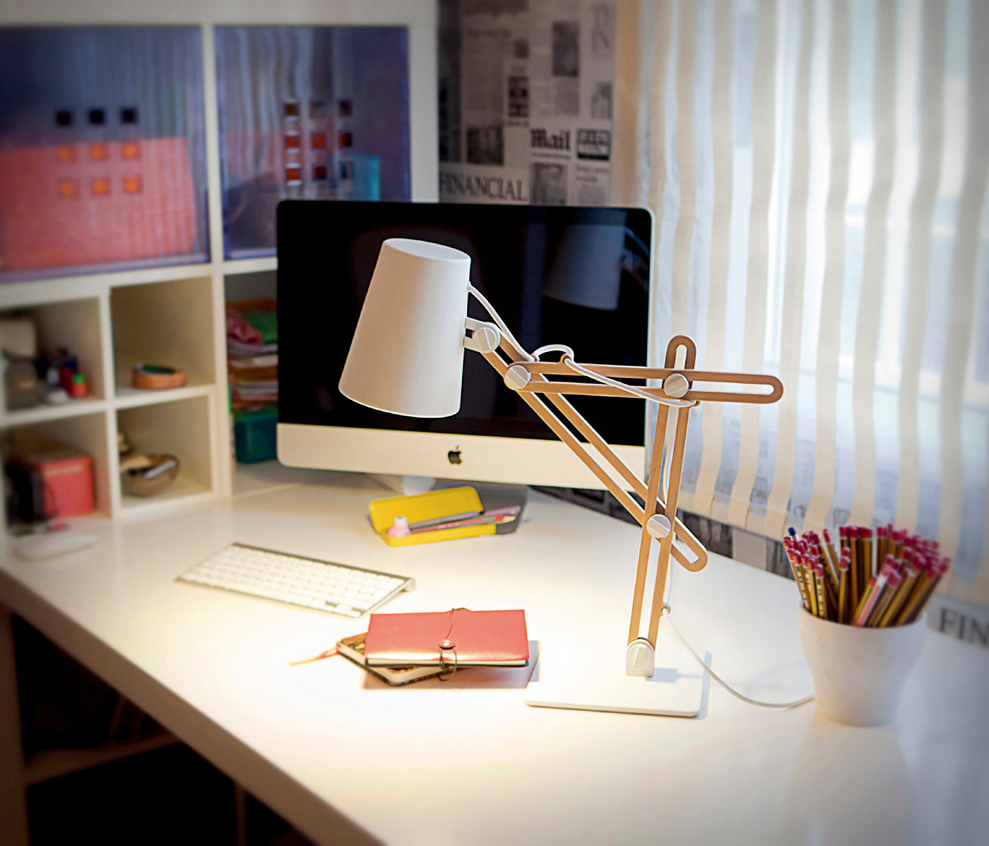 Looker Table Lamp 1 Light E27, Matt White/Beech by Mantra