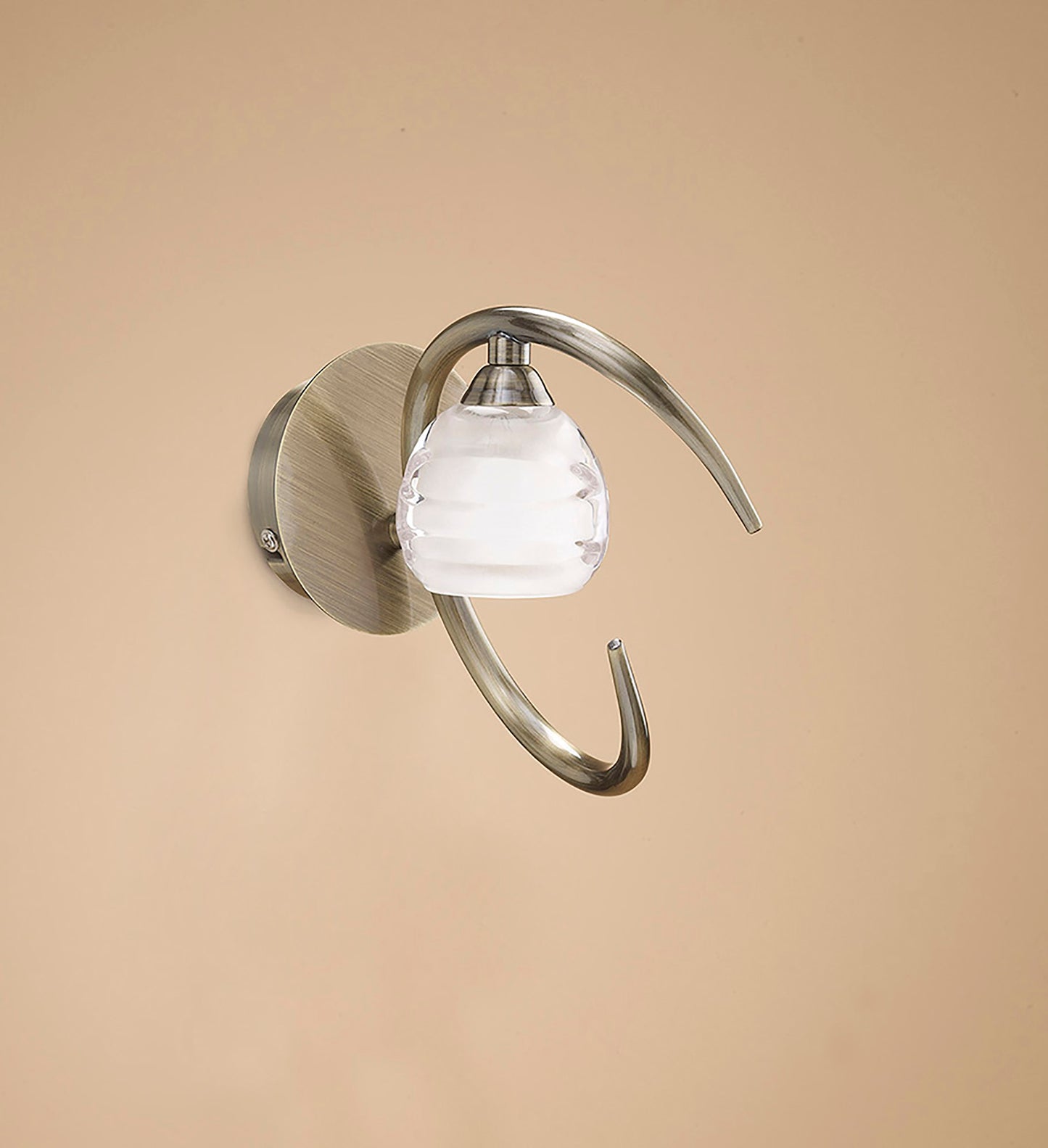 Loop Wall Lamp Switched 1 Light G9 ECO, Antique Brass by Mantra