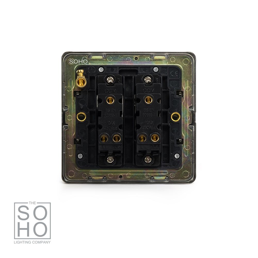The Camden Collection Matt Black & Brushed Brass 10A 2 Gang 2 Way Switch Black Insert Screwless
