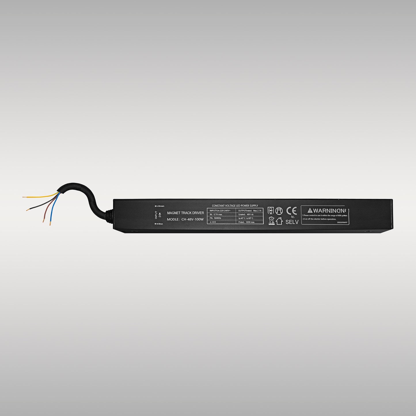 Magneto In-Track Driver 48V 200W, Black For All Types Of Track, Non-Dimmable by Mantra