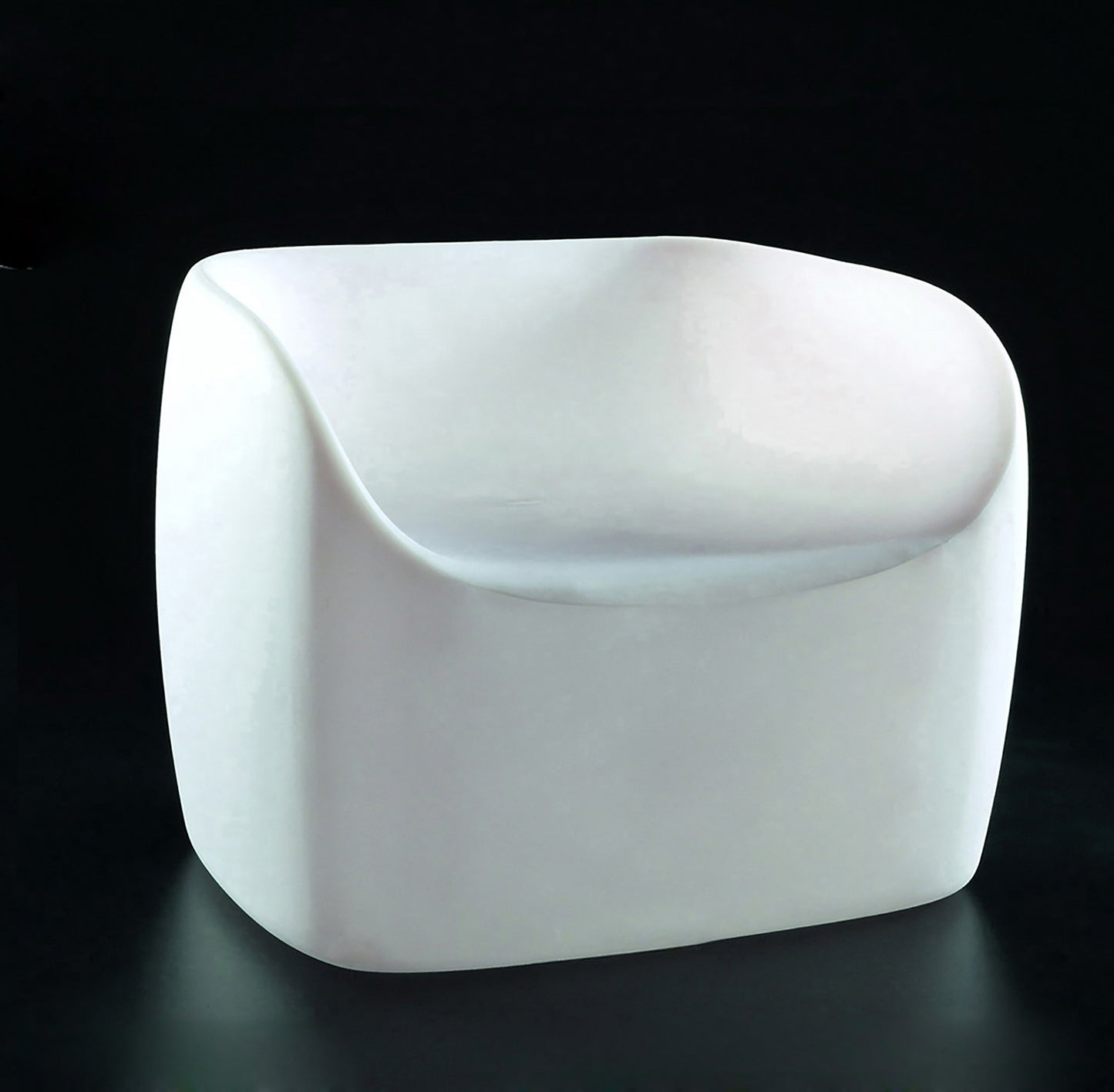 Pao Small Sofa No Light Outdoor, Opal White Item Weight: 16.3kg by Mantra